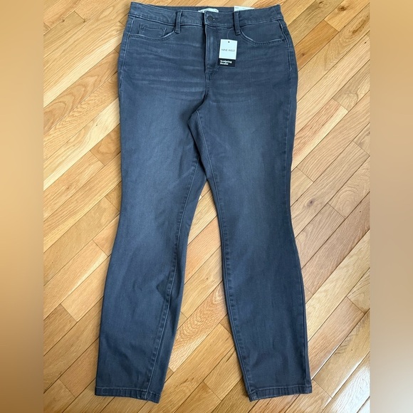 NWT Nine West Sculpting Denim Skinny Jeans High Rise Gray Size 14 Stretch - Picture 1 of 12